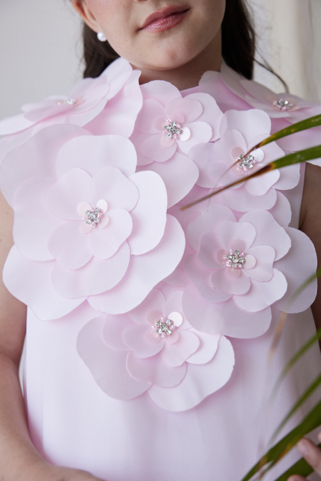 Sleeveless Dress With 3D Flower